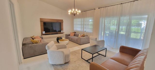 11681 Turnstone Drive, Wellington, FL 33414