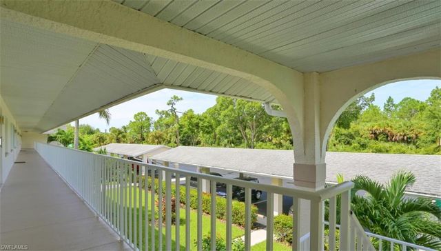 388 Belina DR # 1112, Naples, FL 34104