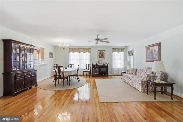 621 KESTREL CT, Woodstock, VA 22664
