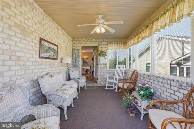 621 KESTREL CT, Woodstock, VA 22664