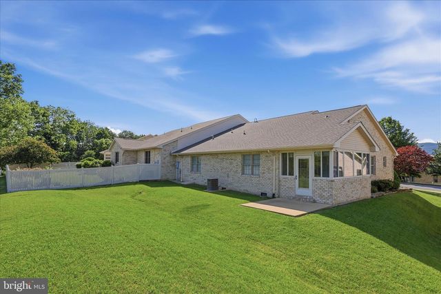 621 KESTREL CT, Woodstock, VA 22664