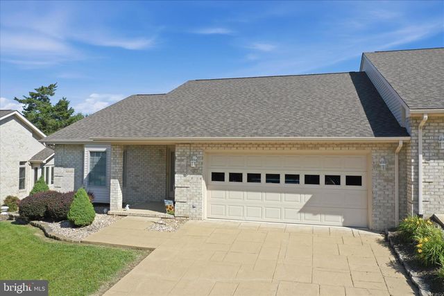 621 KESTREL CT, Woodstock, VA 22664
