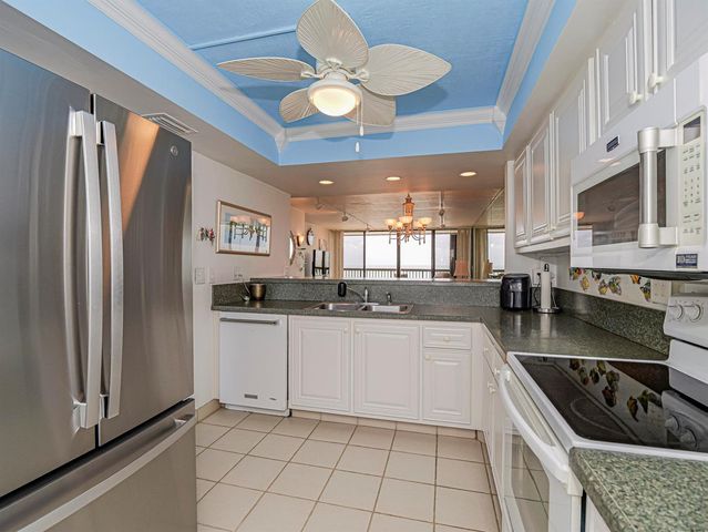 4141 Ocean Drive 403, Vero Beach, FL 32963