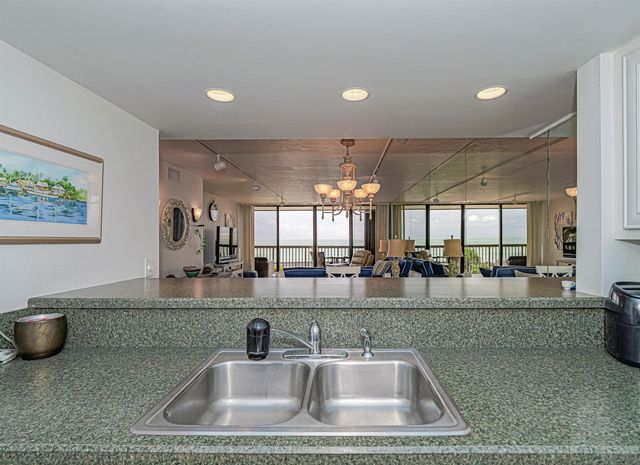 4141 Ocean Drive 403, Vero Beach, FL 32963