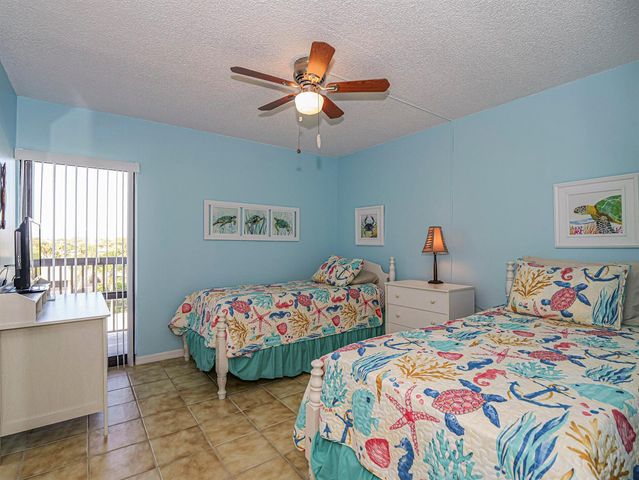 4141 Ocean Drive 403, Vero Beach, FL 32963