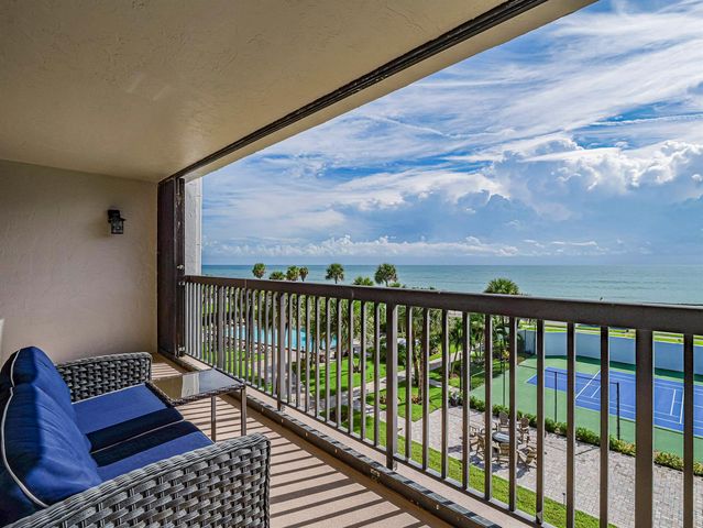 4141 Ocean Drive 403, Vero Beach, FL 32963