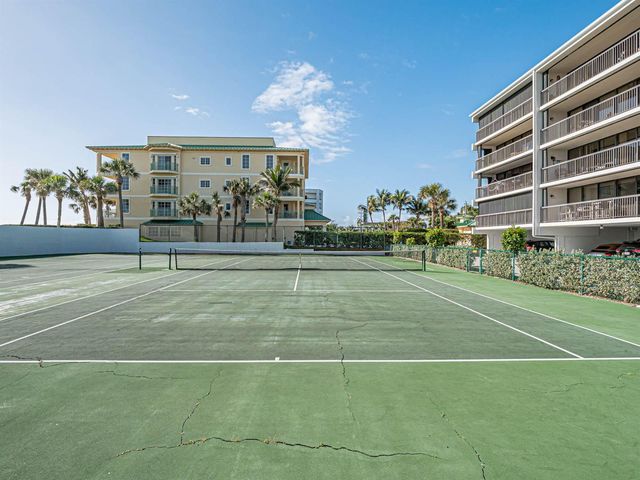 4141 Ocean Drive 403, Vero Beach, FL 32963