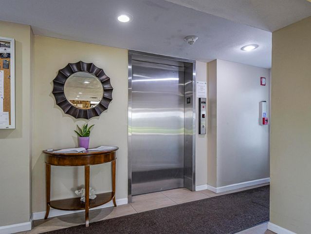4141 Ocean Drive 403, Vero Beach, FL 32963