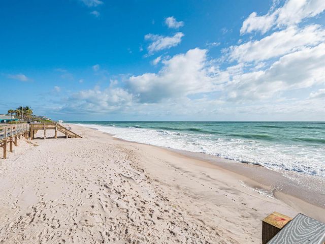 4141 Ocean Drive 403, Vero Beach, FL 32963