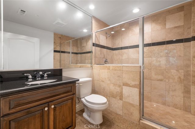 623 Aviation Way D, Manhattan Beach, CA 90266