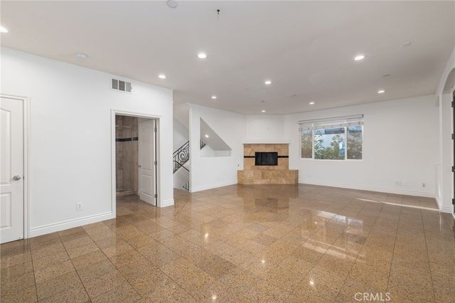623 Aviation Way D, Manhattan Beach, CA 90266