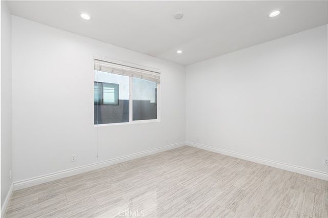 623 Aviation Way D, Manhattan Beach, CA 90266