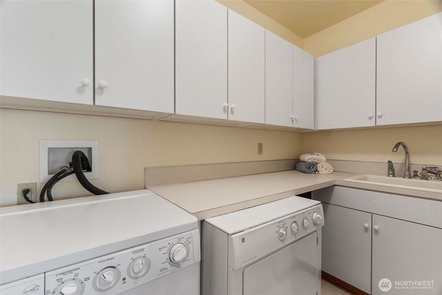 9936 9941 Mariner Drive NW, Olympia, WA 98502