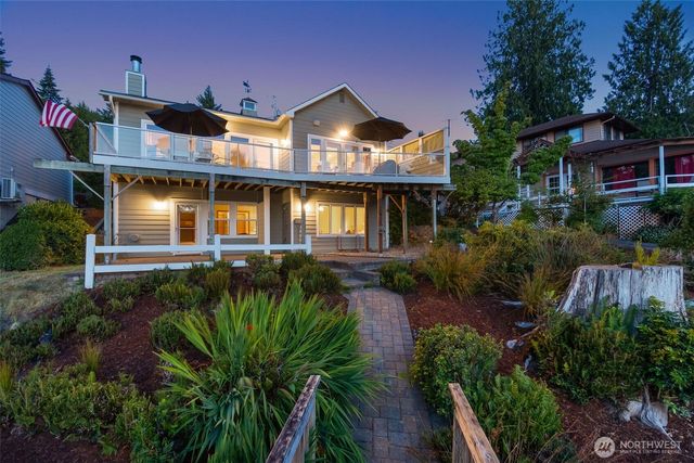 9936 9941 Mariner Drive NW, Olympia, WA 98502
