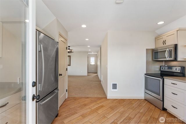 9936 9941 Mariner Drive NW, Olympia, WA 98502