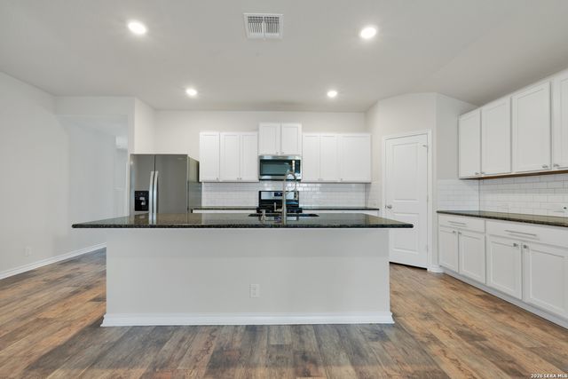 1007 House Sparrow, San Antonio, TX 78253