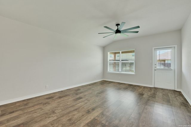 1007 House Sparrow, San Antonio, TX 78253