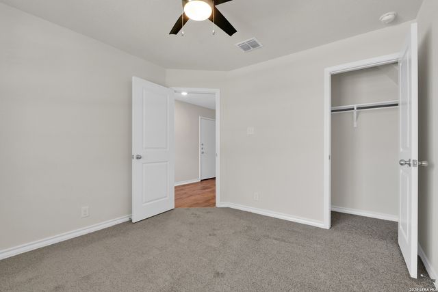1007 House Sparrow, San Antonio, TX 78253