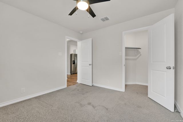 1007 House Sparrow, San Antonio, TX 78253
