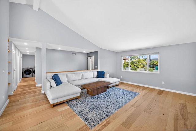 2336 Kenwyn, Oceanside, CA 92054