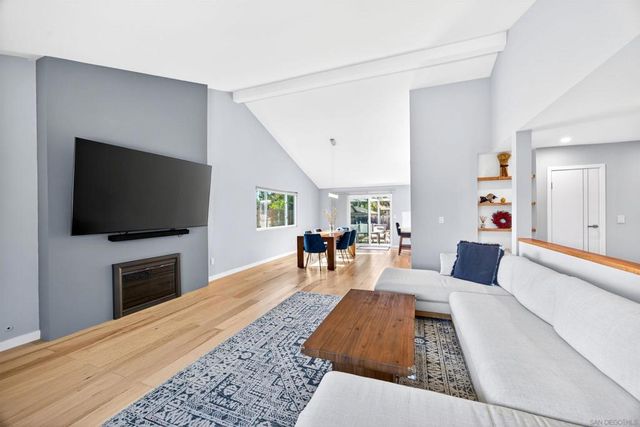 2336 Kenwyn, Oceanside, CA 92054