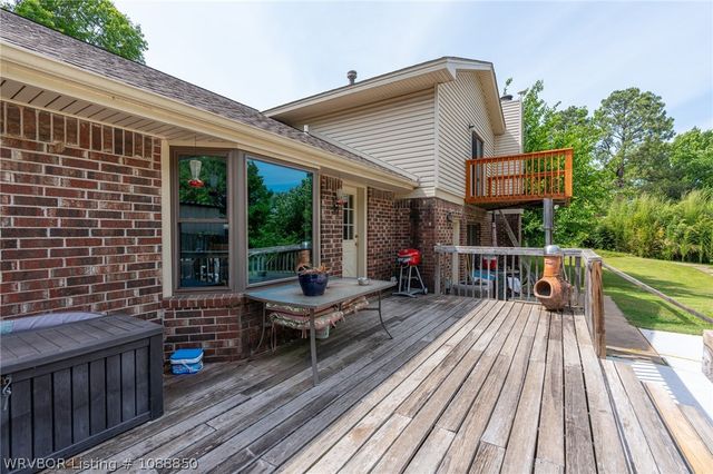 2801 S 97th Circle, Fort Smith, AR 72903