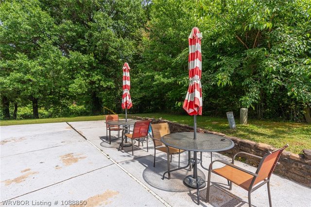 2801 S 97th Circle, Fort Smith, AR 72903