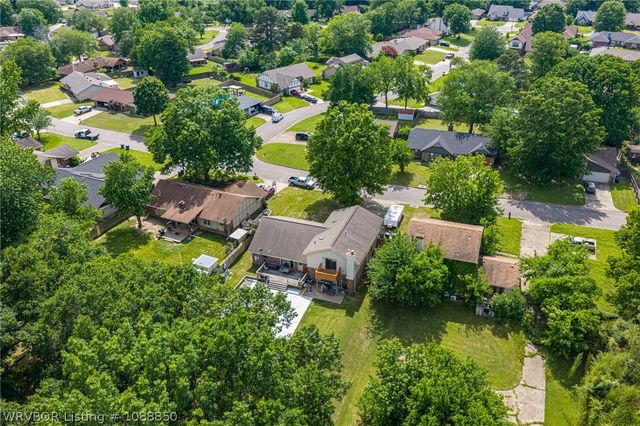 2801 S 97th Circle, Fort Smith, AR 72903