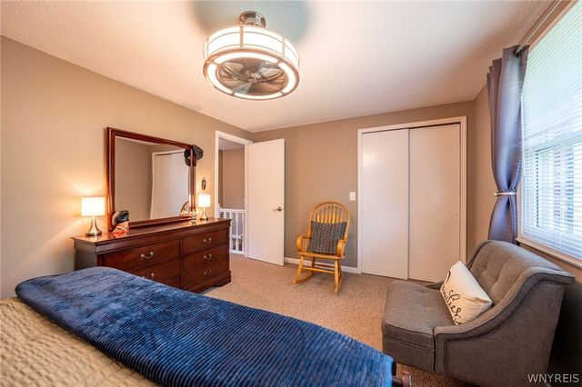 270 Wimbledon Court, West Seneca, NY 14224
