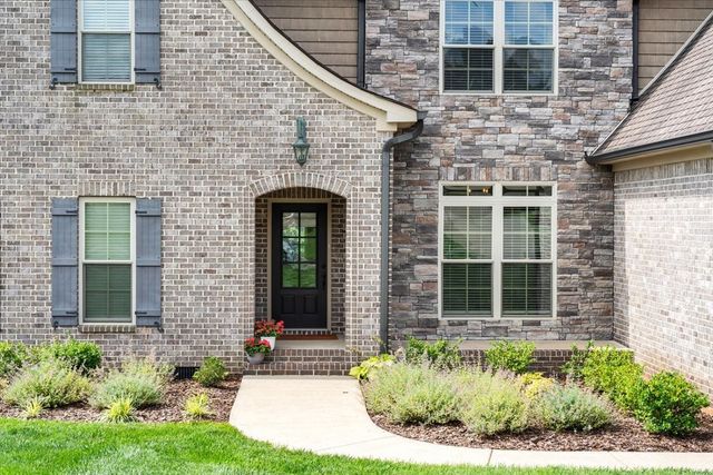 621 Tybarber Ave, Murfreesboro, TN 37129