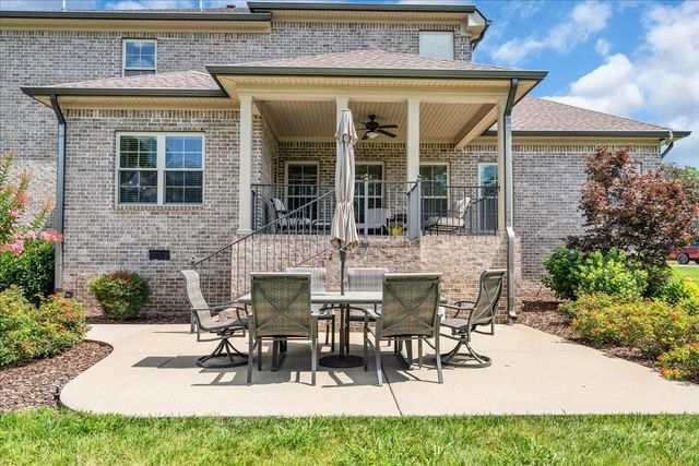 621 Tybarber Ave, Murfreesboro, TN 37129