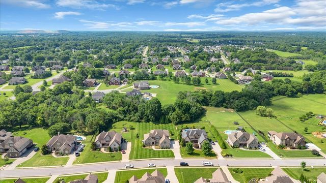 621 Tybarber Ave, Murfreesboro, TN 37129