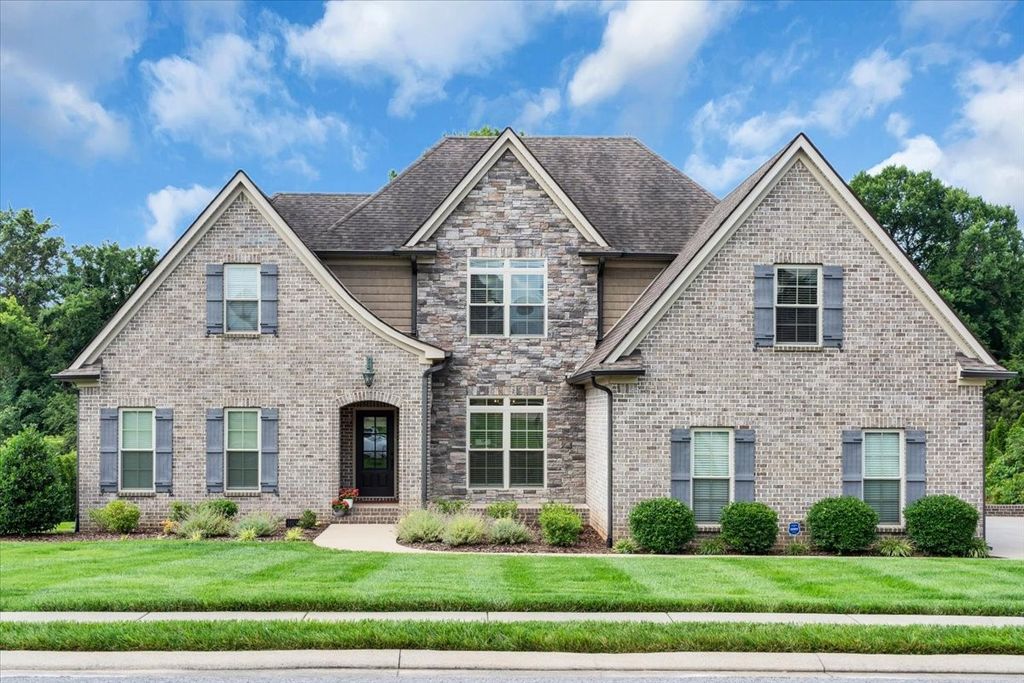621 Tybarber Ave, Murfreesboro, TN 37129