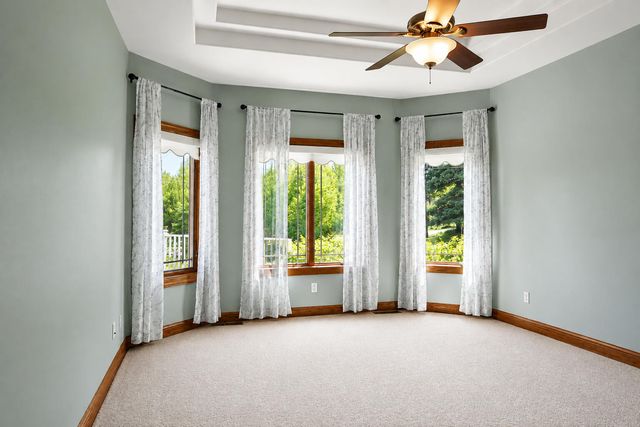 10055 Clark Place, Crown Point, IN 46307