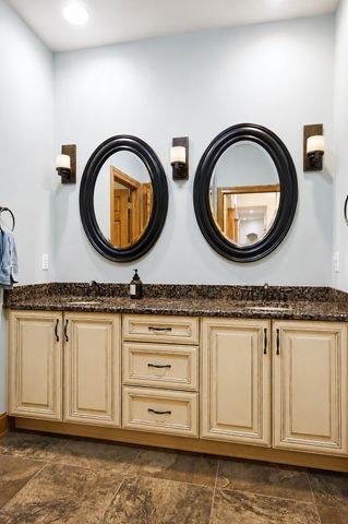 10055 Clark Place, Crown Point, IN 46307