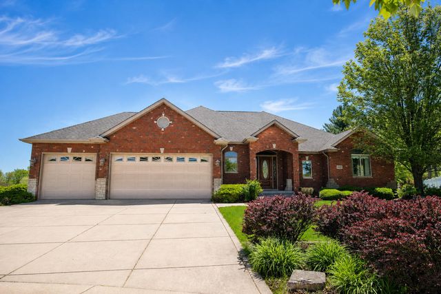 10055 Clark Place, Crown Point, IN 46307