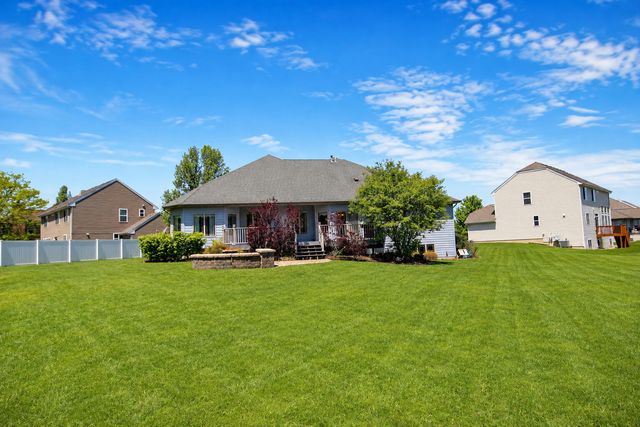 10055 Clark Place, Crown Point, IN 46307
