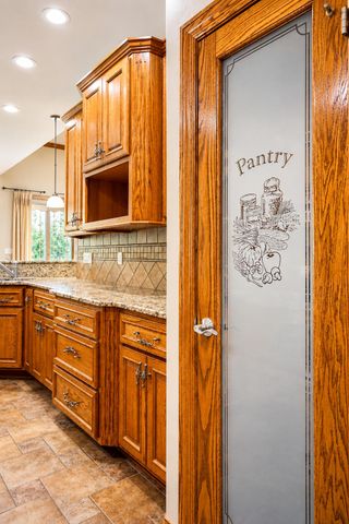 10055 Clark Place, Crown Point, IN 46307