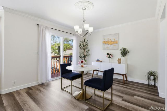33 Vale Street, Daly City, CA 94014