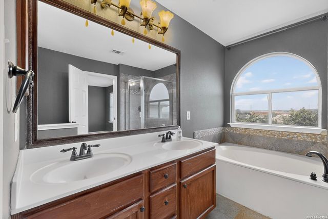 21315 Encino Caliza, San Antonio, TX 78259