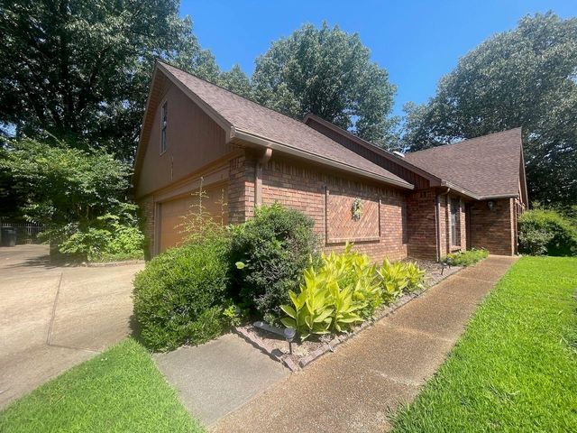2185 LITTLEMORE DR, Memphis, TN 38016