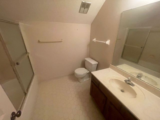 2185 LITTLEMORE DR, Memphis, TN 38016