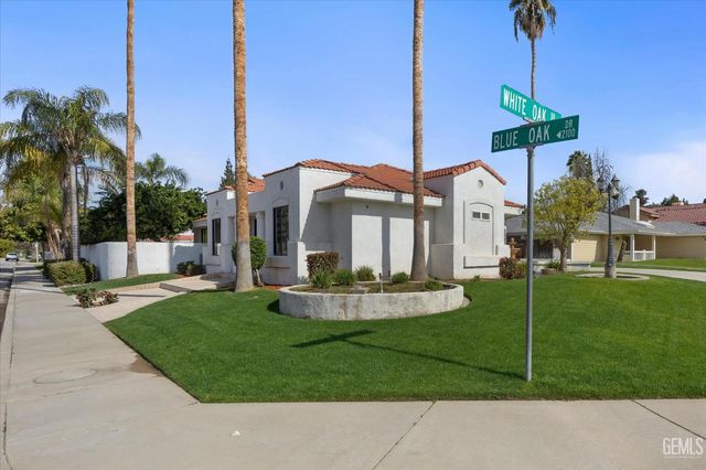 9712 White Oak Drive, Bakersfield, CA 93311