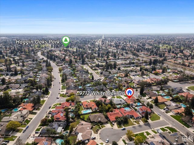 9712 White Oak Drive, Bakersfield, CA 93311