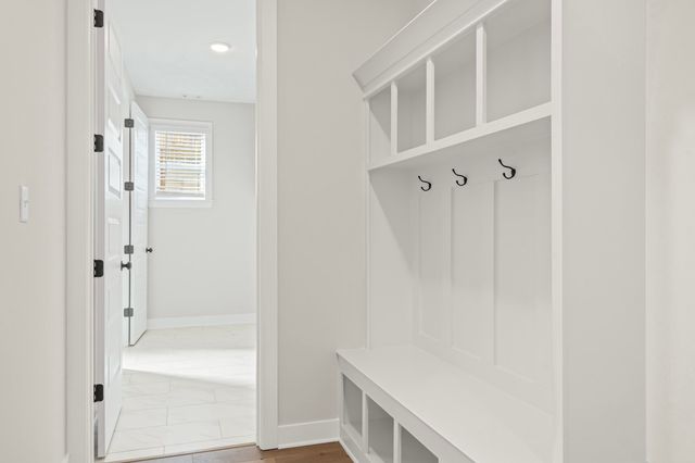 5521 HEATHER OAK DR, Arlington, TN 38002