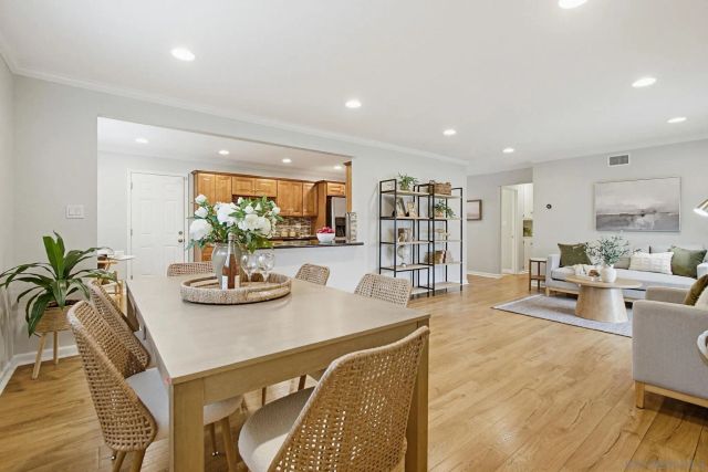 8318 June Lake Dr, San Diego, CA 92119