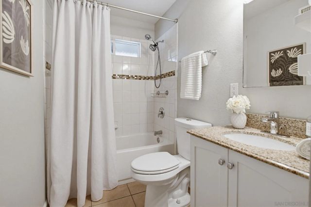 8318 June Lake Dr, San Diego, CA 92119