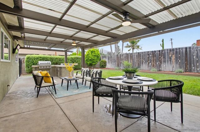 8318 June Lake Dr, San Diego, CA 92119