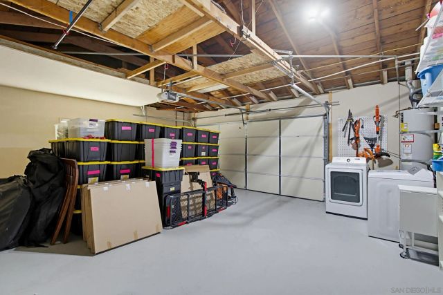 8318 June Lake Dr, San Diego, CA 92119