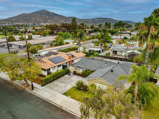 8318 June Lake Dr, San Diego, CA 92119